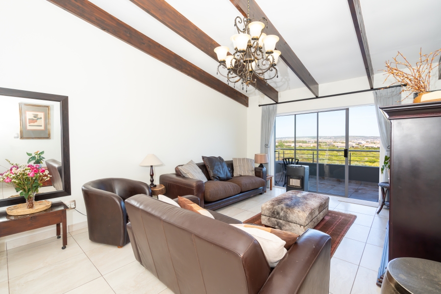4 Bedroom Property for Sale in Sunset Estate Western Cape
